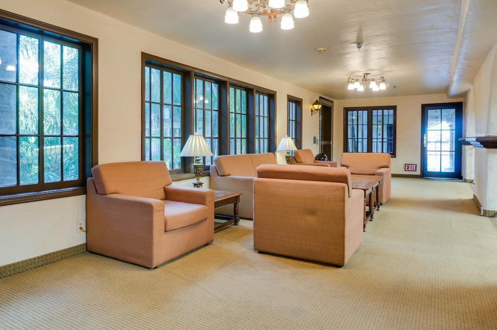 Buena Park Grand Hotel & Suites Eksteriør billede